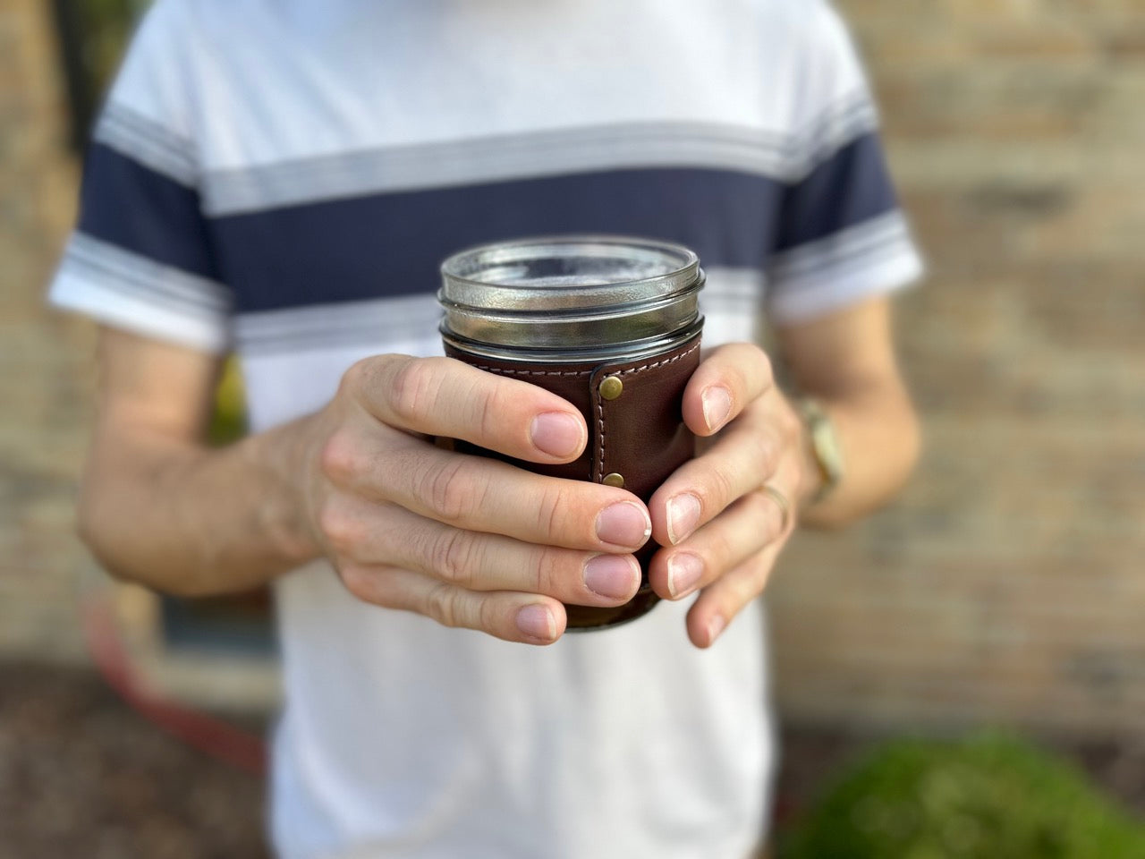 Narrow Gate Leather Mug Duo